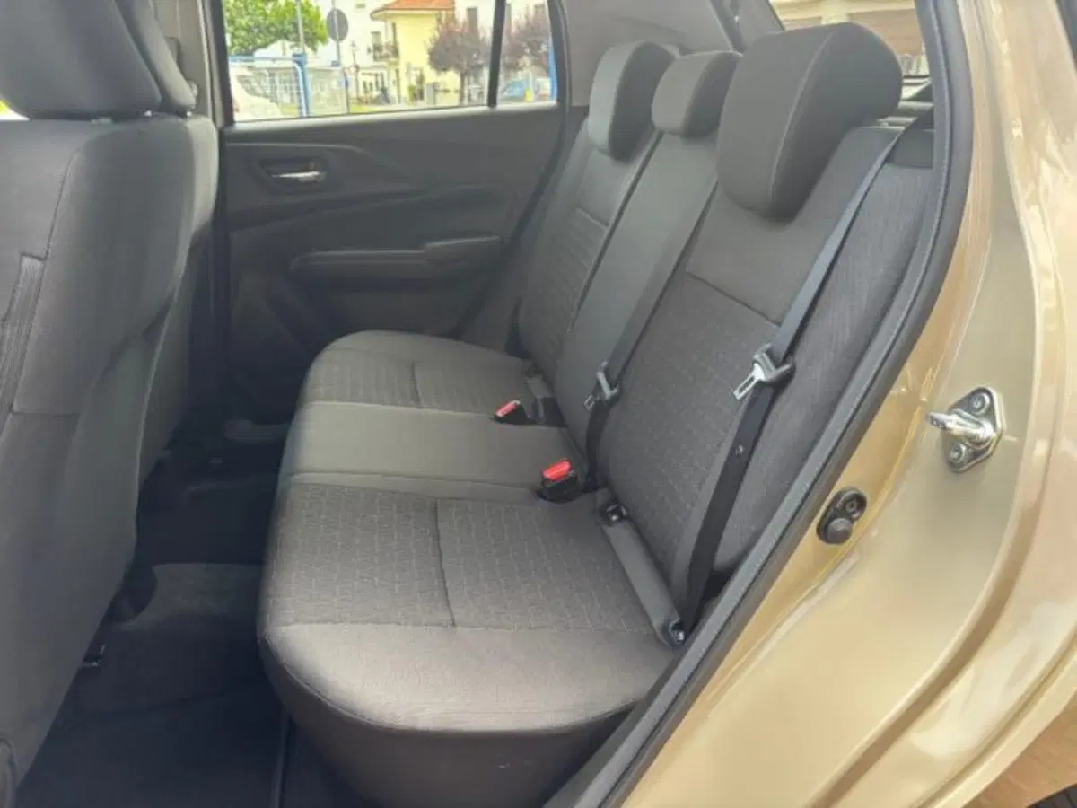 Suzuki Swift nuova a Cuneo (9)
