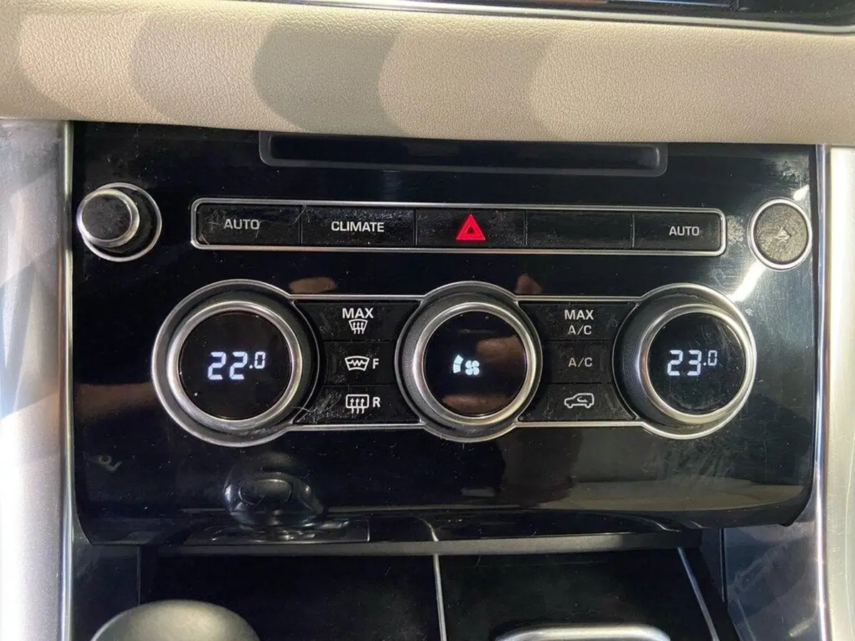 Land Rover Range Rover Sport usata a Torino (10)