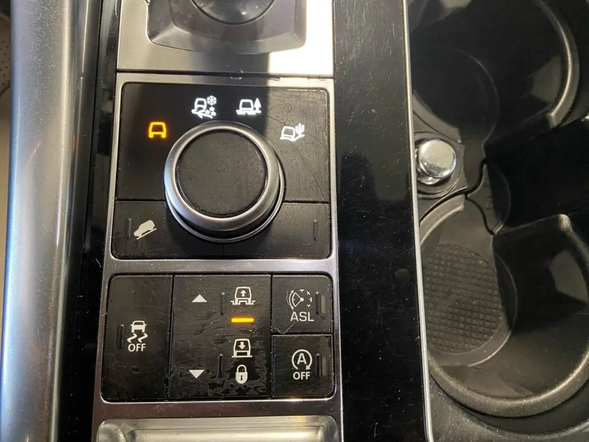 Land Rover Range Rover Sport usata a Torino (12)