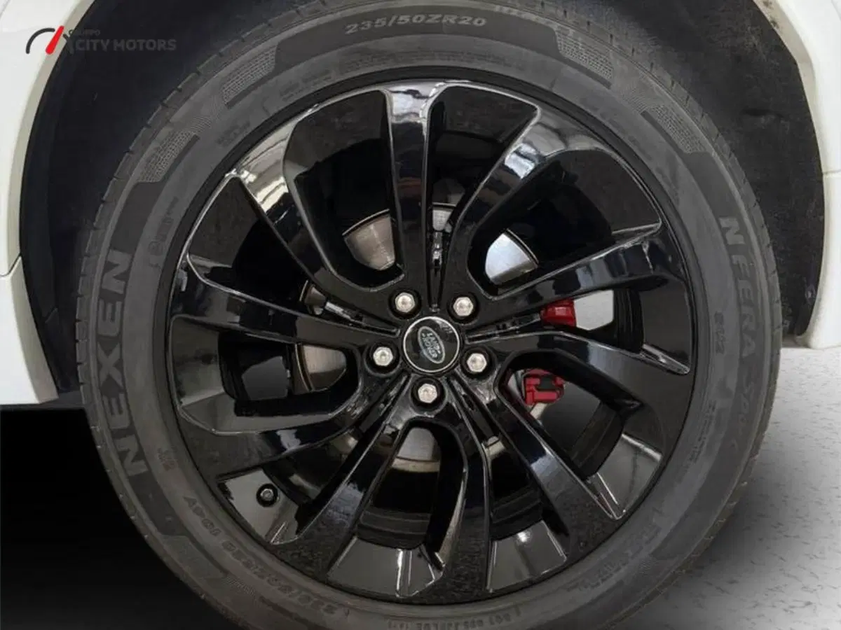 Land Rover Discovery Sport usata a Monza e Brianza (11)