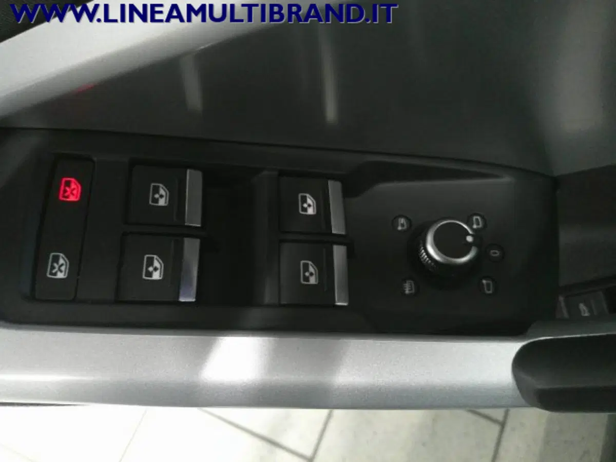 Audi Q3 Sportback usata a Piacenza (15)