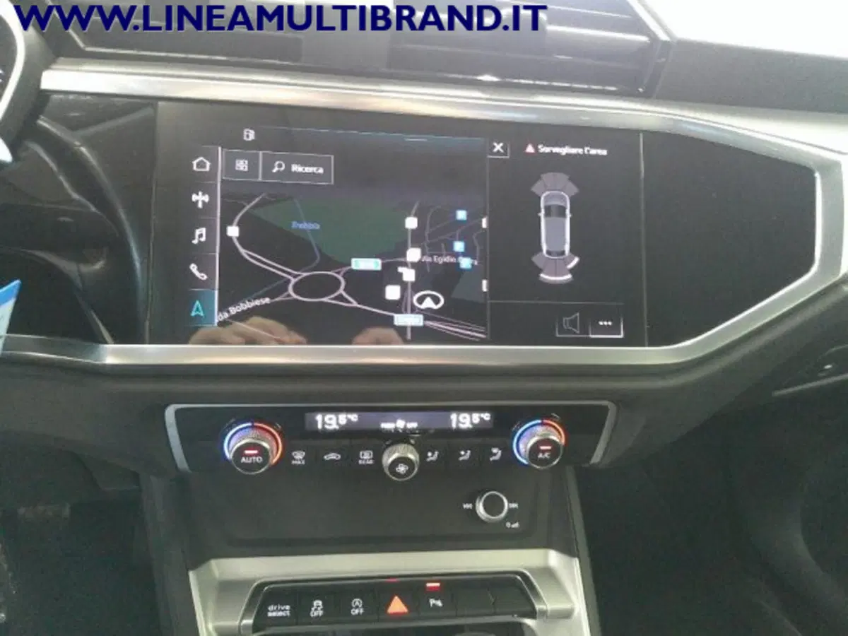Audi Q3 Sportback usata a Piacenza (19)