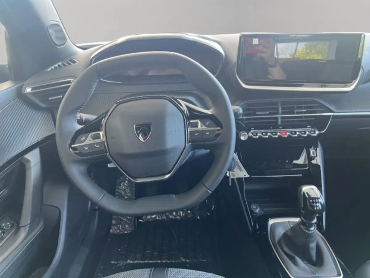 Peugeot 2008 nuova a Perugia (11)