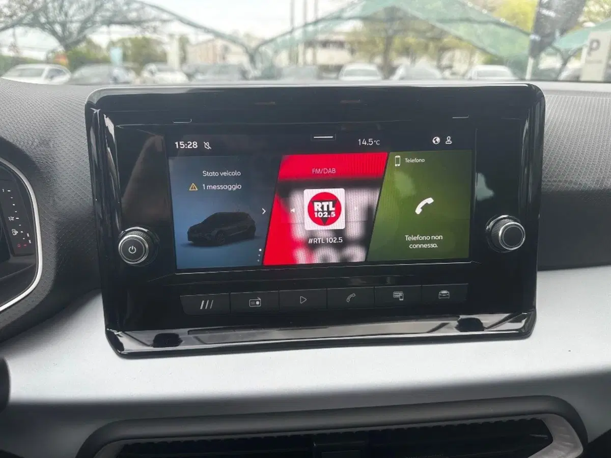SEAT Arona nuova a Bologna (2)