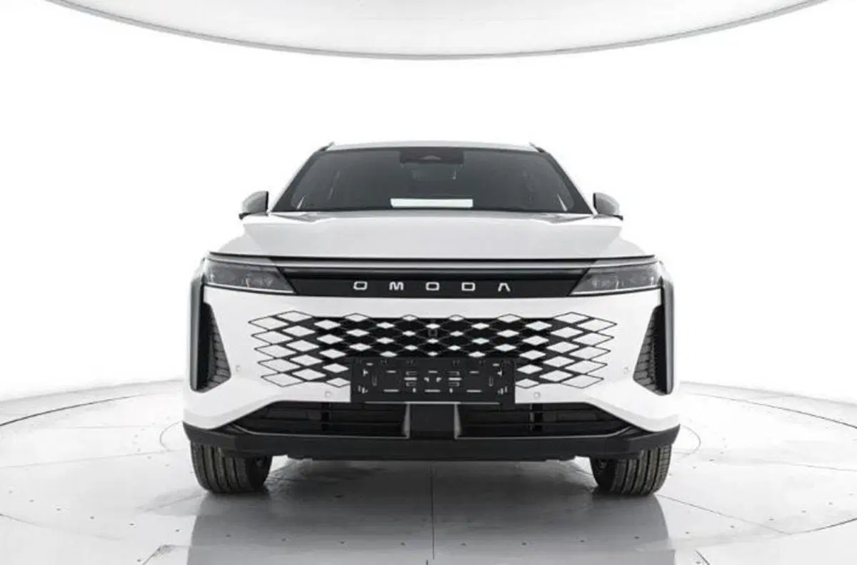 Omoda Omoda 9 SHS-P nuova a Bologna