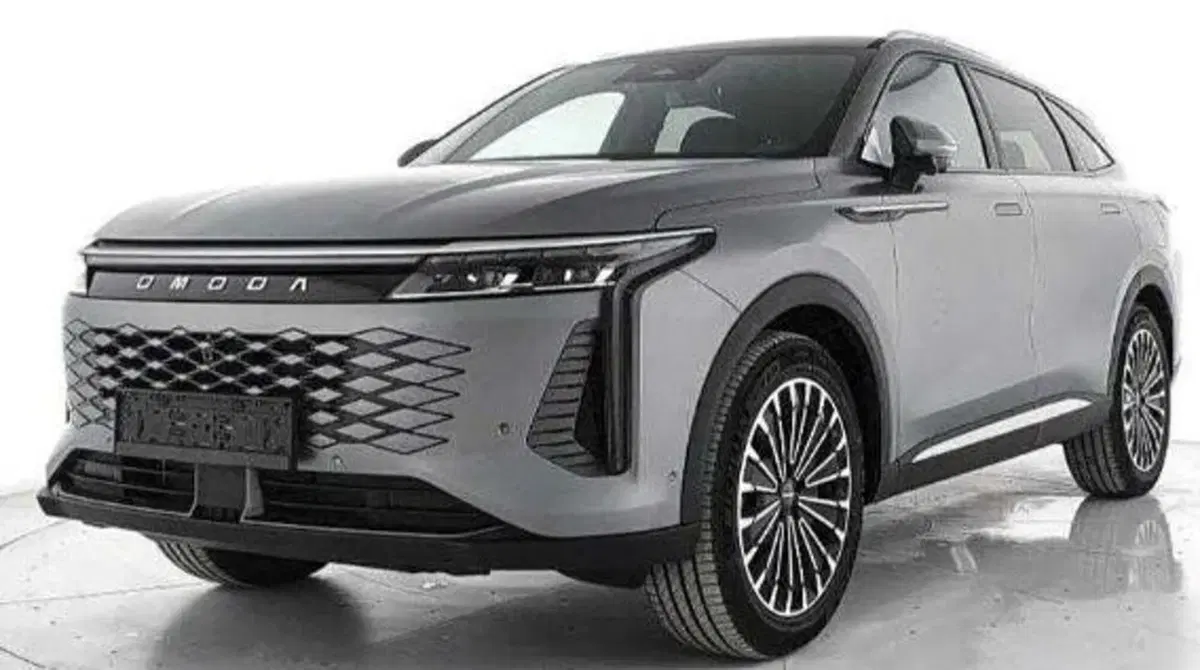 Omoda Omoda 9 SHS-P nuova a Bologna (2)