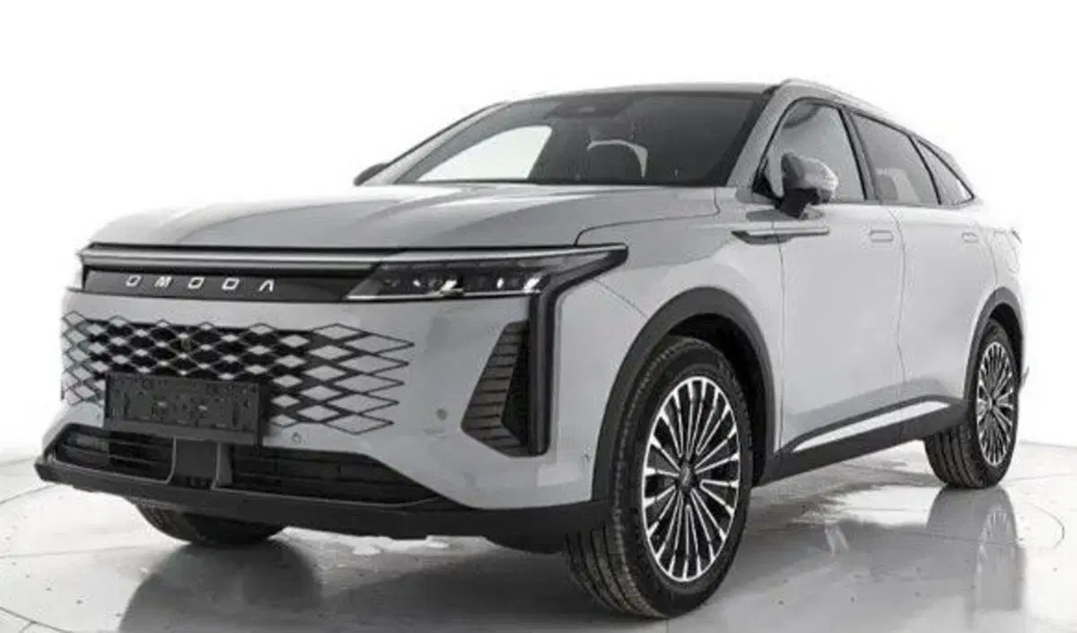 Omoda Omoda 9 SHS-P nuova a Bologna (2)