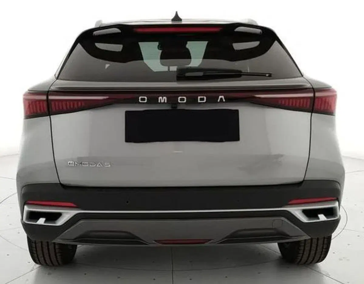 Omoda Omoda 5 SHS-H nuova a Bologna (6)