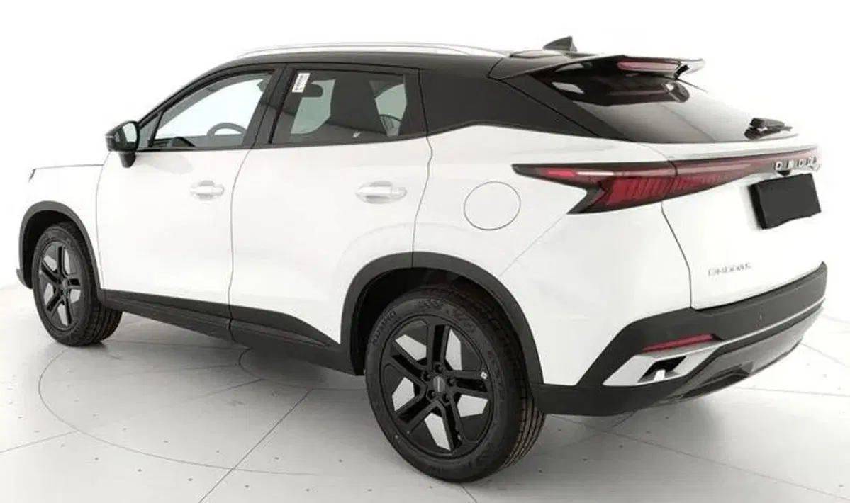 Omoda Omoda 5 SHS-H nuova a Bologna (6)