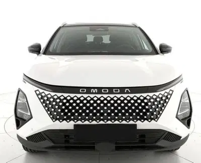 Omoda Omoda 5 SHS-H 1.5 tgdi hev Pure auto nuova a Castenaso