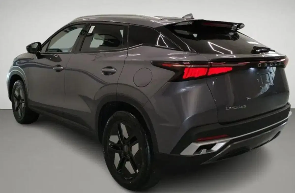 Omoda Omoda 5 SHS-H nuova a Bologna (4)