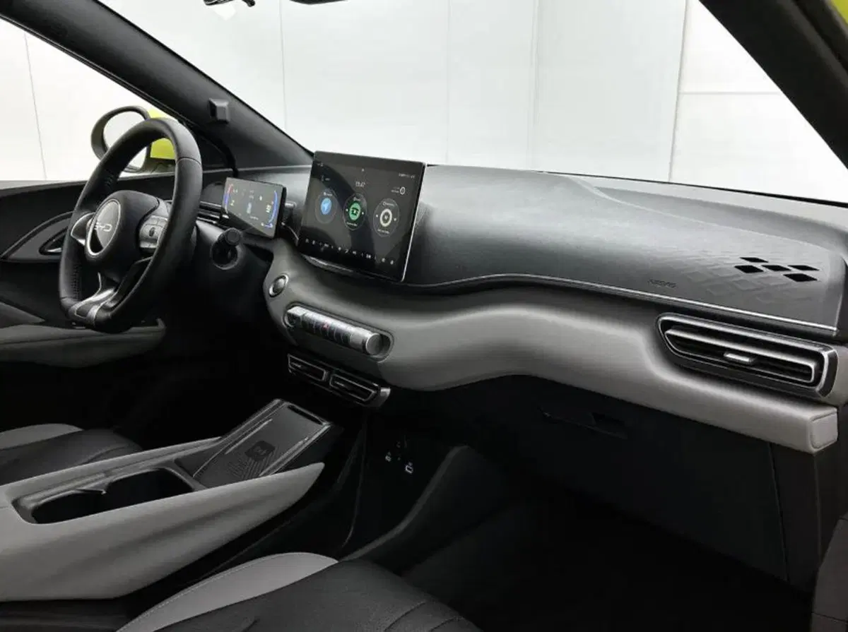 Byd Dolphin Surf nuova a Bologna (9)