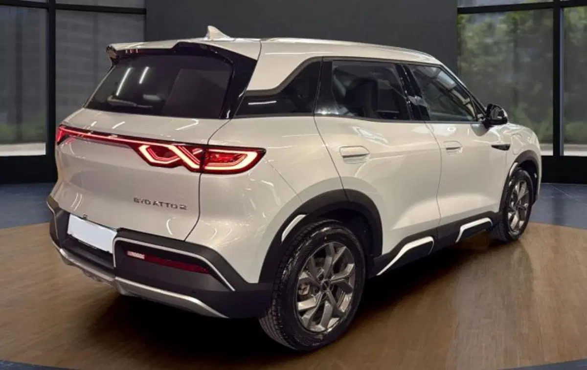 Byd Atto 2 DM-i nuova a Bologna (6)