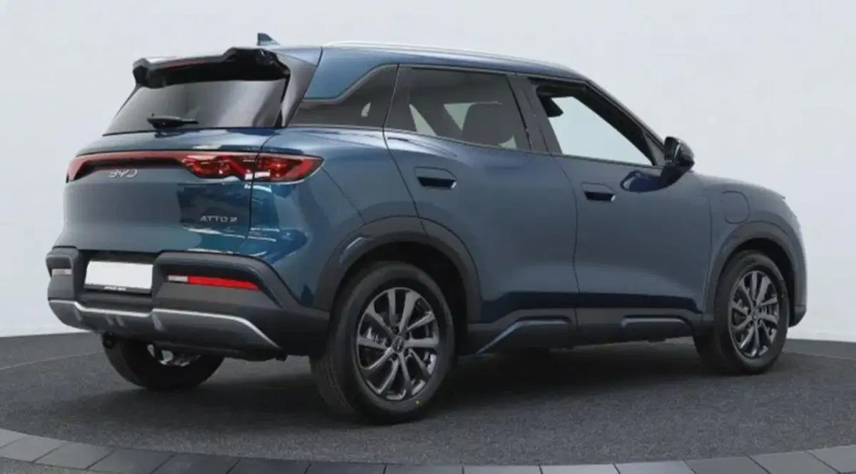 Byd Atto 2 DM-i nuova a Bologna (3)