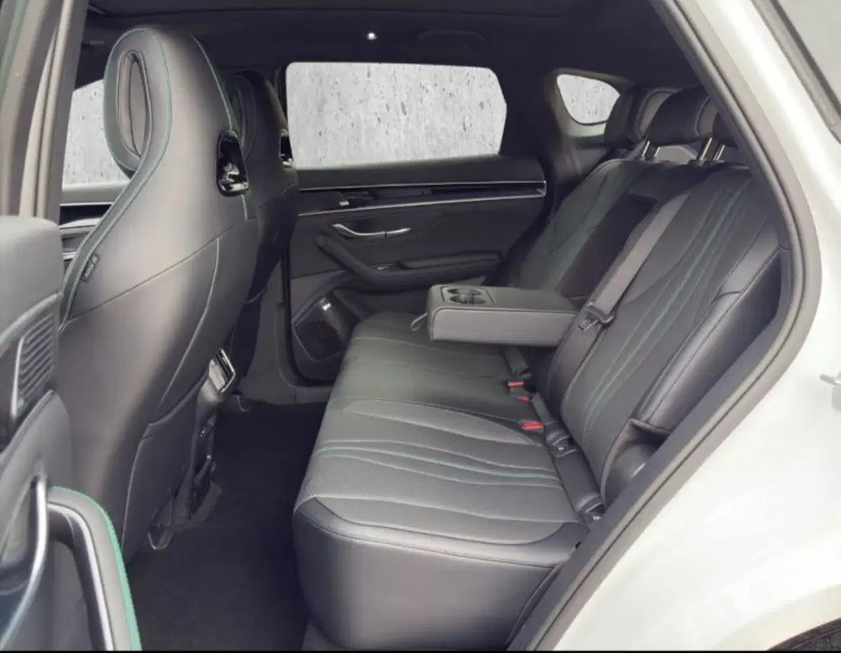 Byd Seal U DM-i nuova a Bologna (12)
