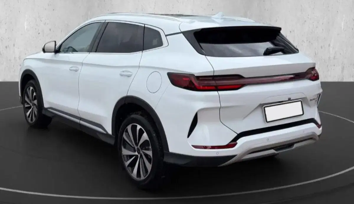 Byd Seal U DM-i nuova a Bologna (3)