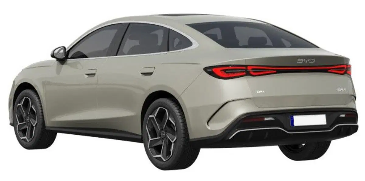 Byd Seal 6 DM-i nuova a Bologna (10)