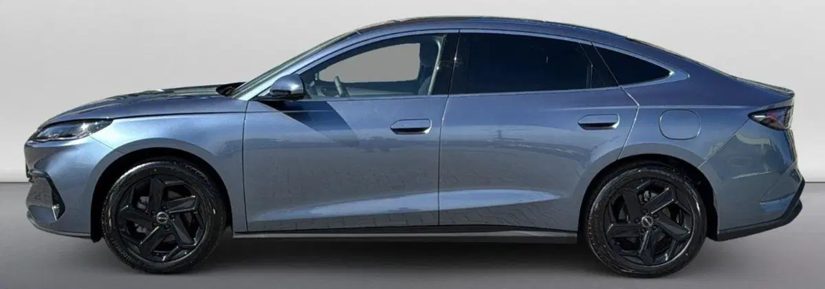 Byd Seal 6 DM-i nuova a Bologna (7)