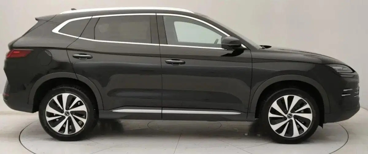 Byd Seal U DM-i nuova a Bologna (3)
