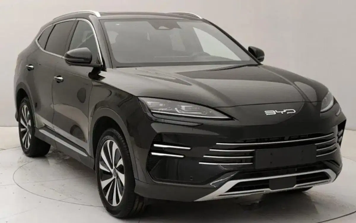 Byd Seal U DM-i nuova a Bologna (4)