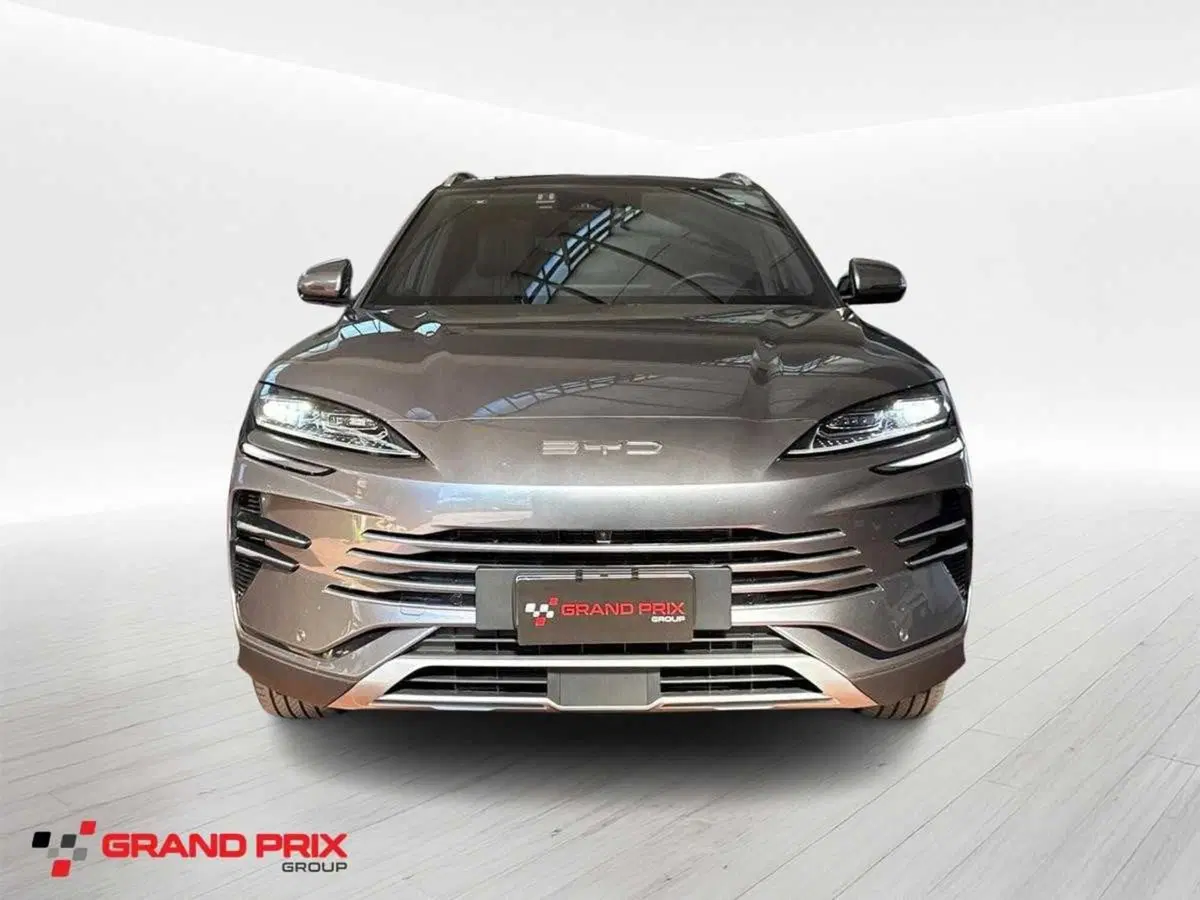 Byd Seal U DM-i usata a Bologna (3)