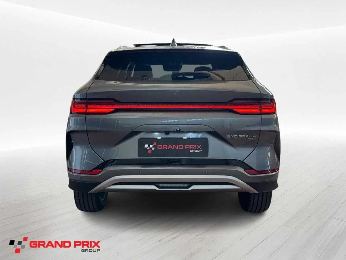 Byd Seal U DM-i usata a Bologna (5)