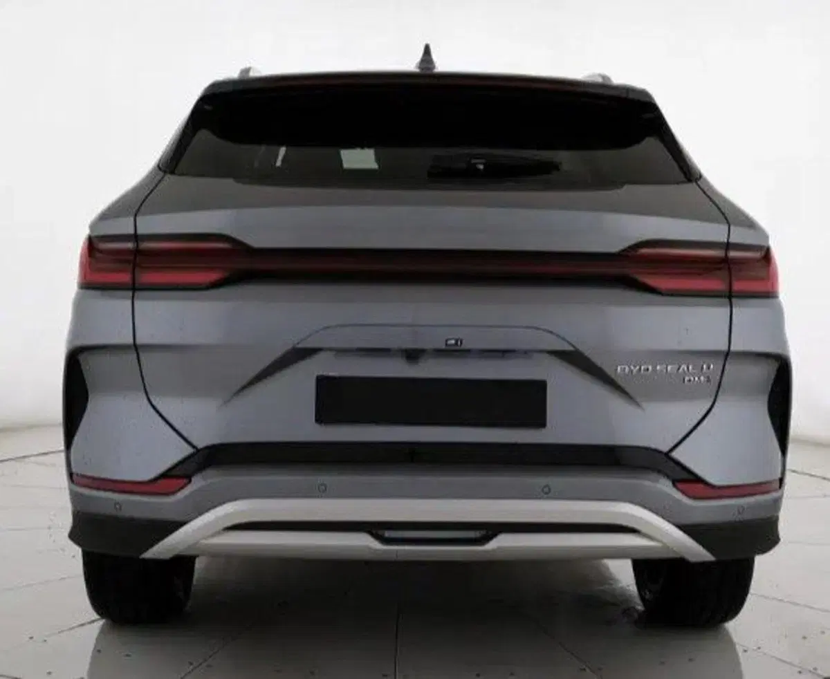 Byd Seal U DM-i usata a Bologna (3)