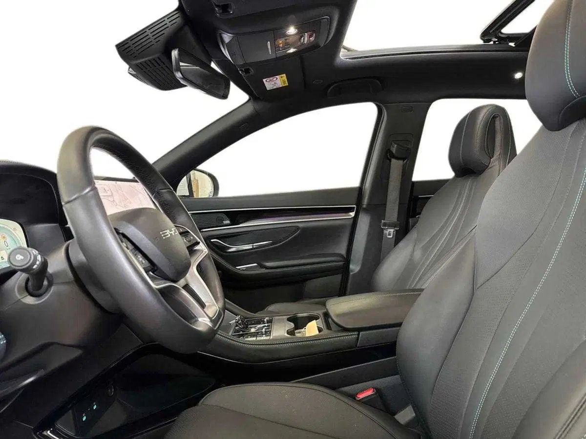 Byd Seal U DM-i usata a Bologna (12)