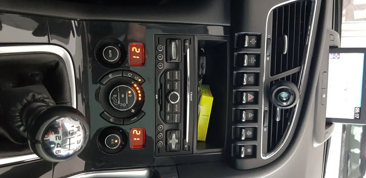 Peugeot 3008 usata a Pordenone (14)