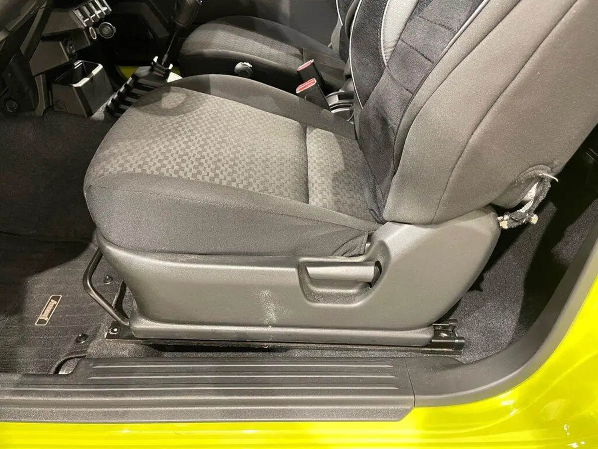 Suzuki Jimny usata a Sondrio (13)