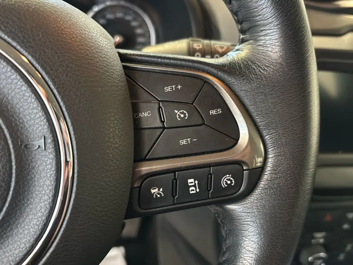 Jeep Renegade usata a Bologna (11)