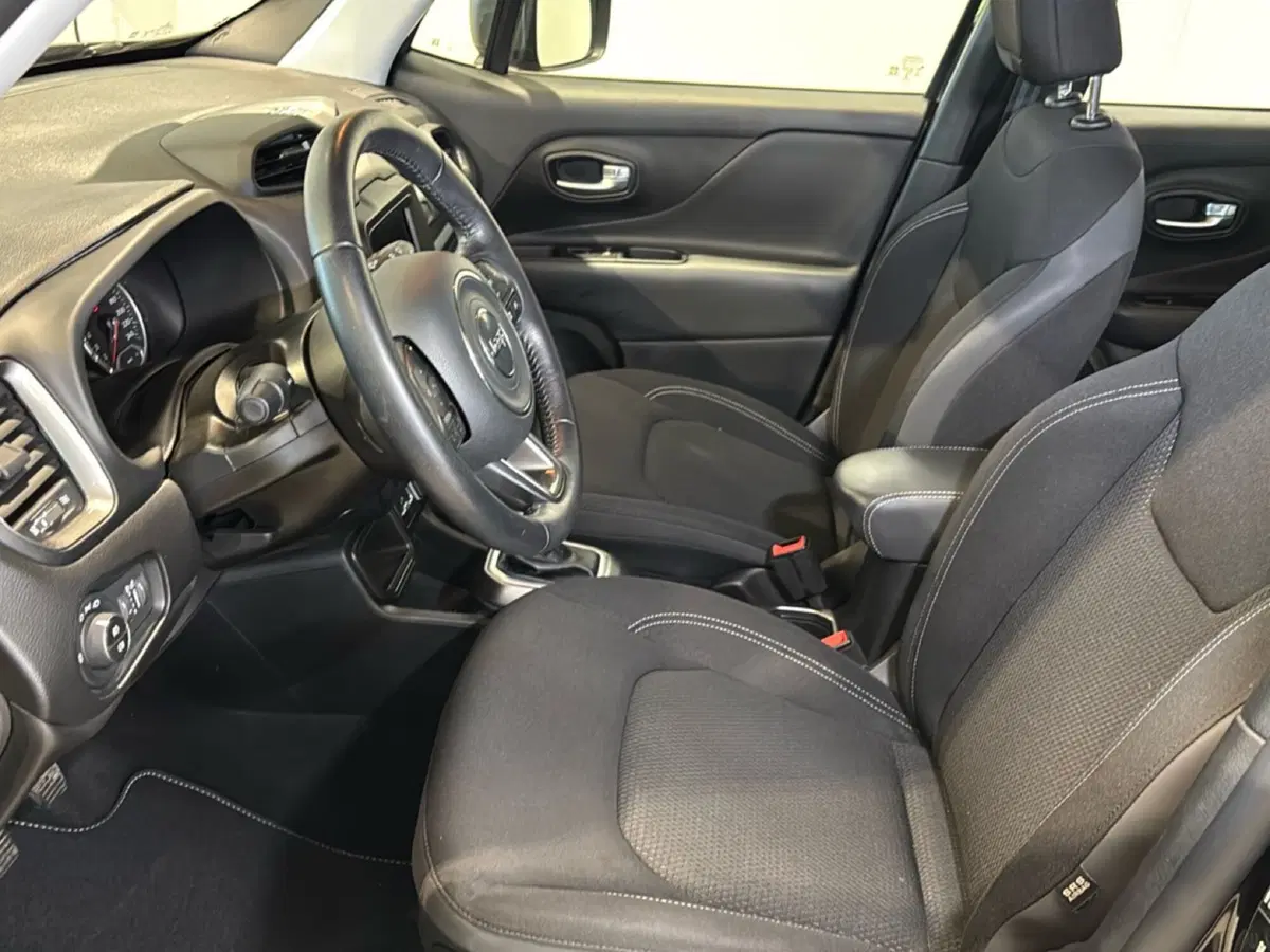 Jeep Renegade usata a Bologna (9)