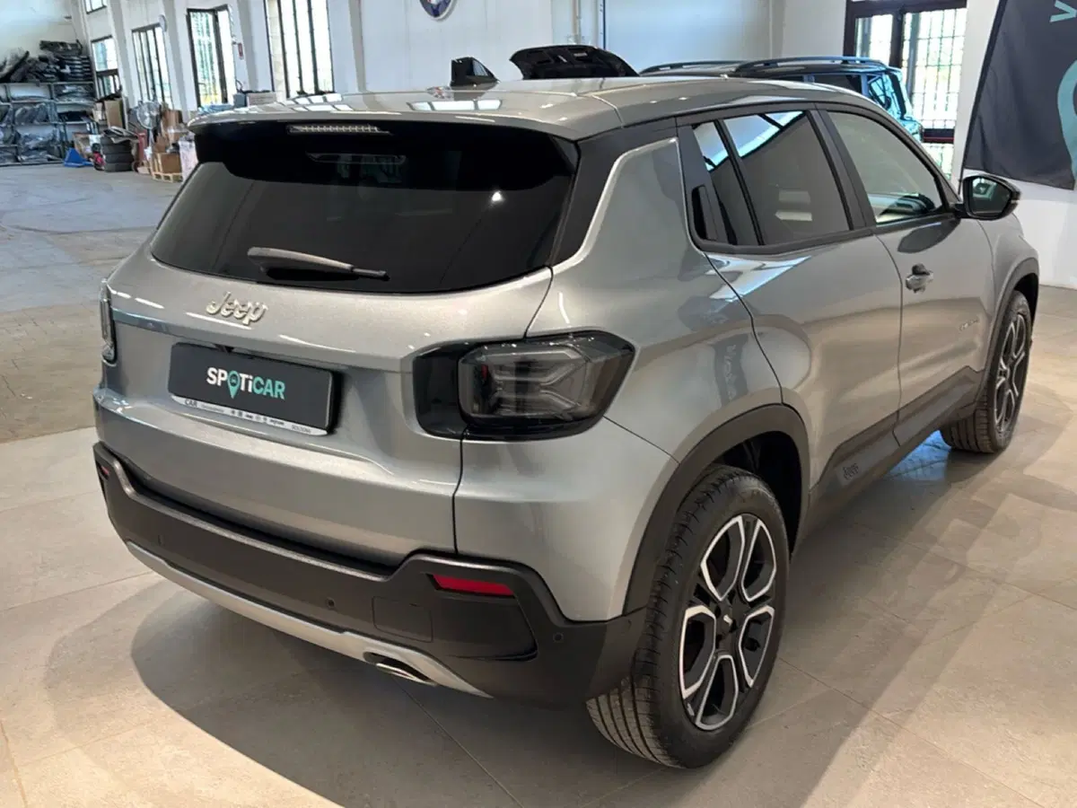 Jeep Avenger usata a Bologna (4)