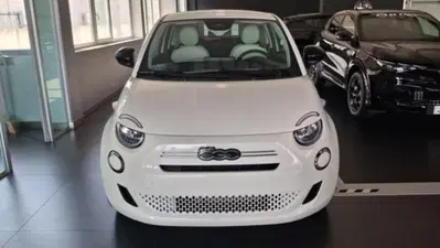 Fiat 500 1.0 hybrid Icon nuova a Cittadella