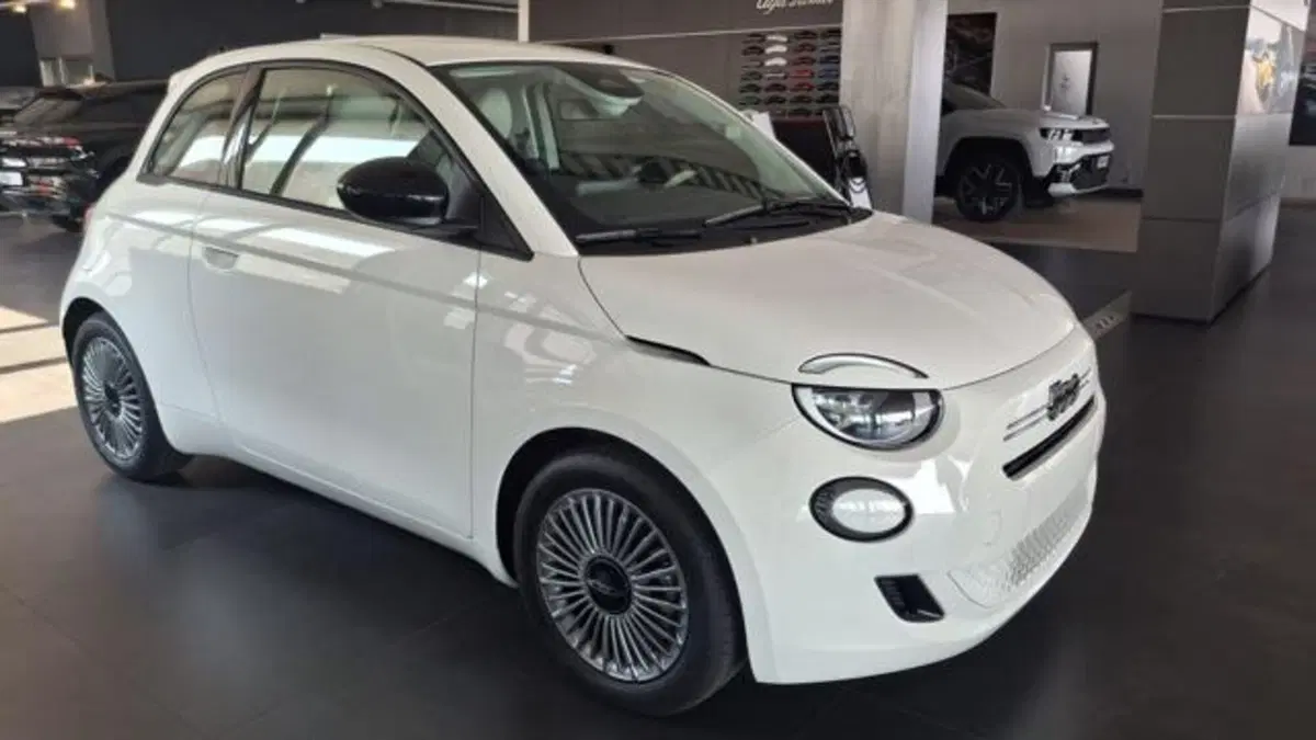 Fiat 500 nuova a Padova (4)