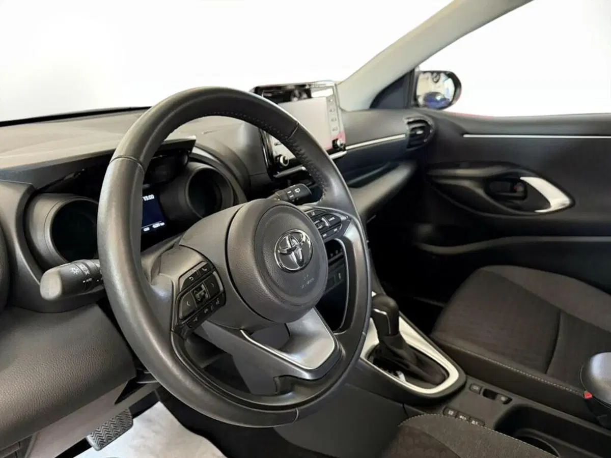 Toyota Yaris Cross usata a Monza e Brianza (12)