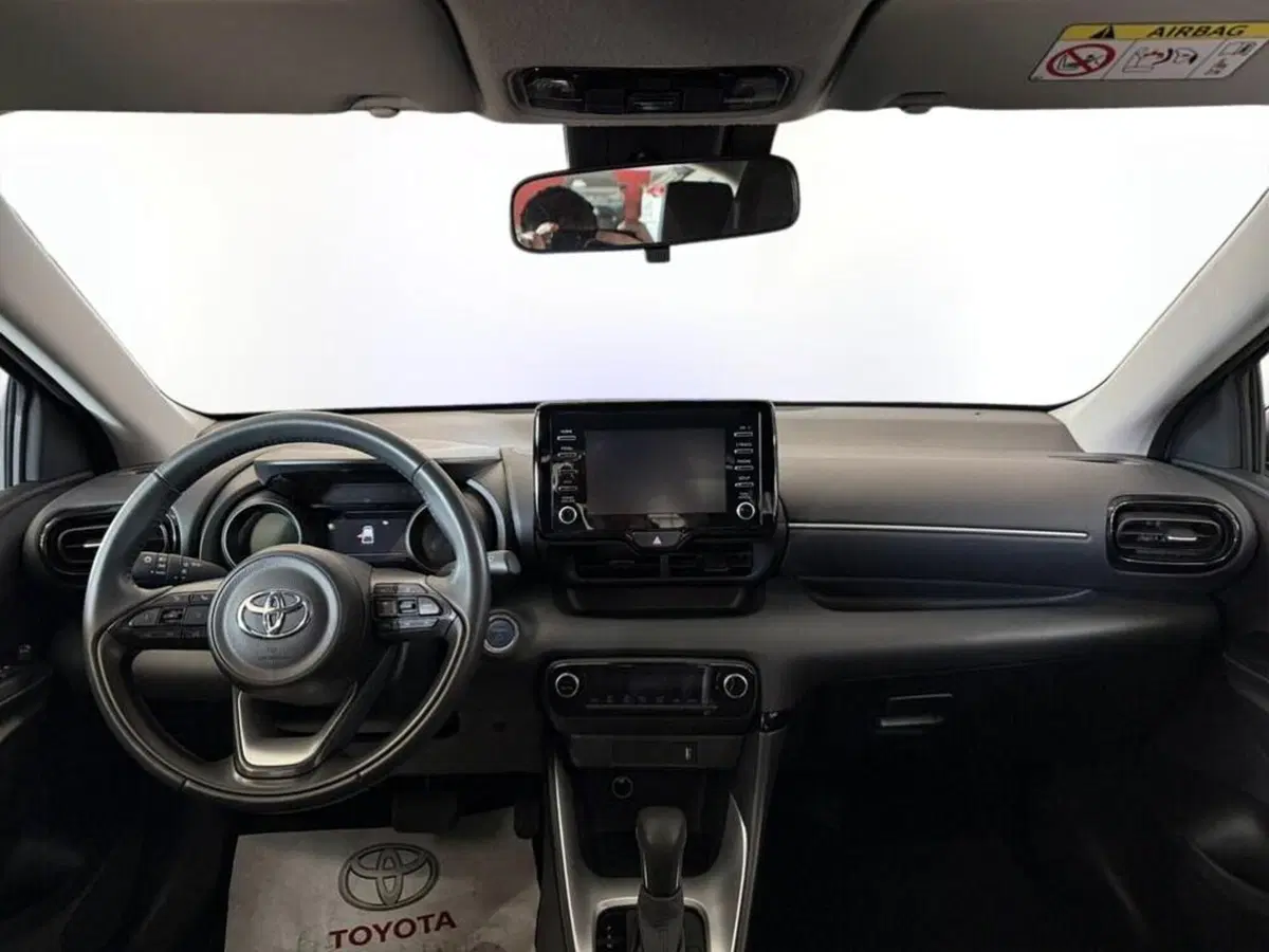 Toyota Yaris Cross usata a Monza e Brianza (9)