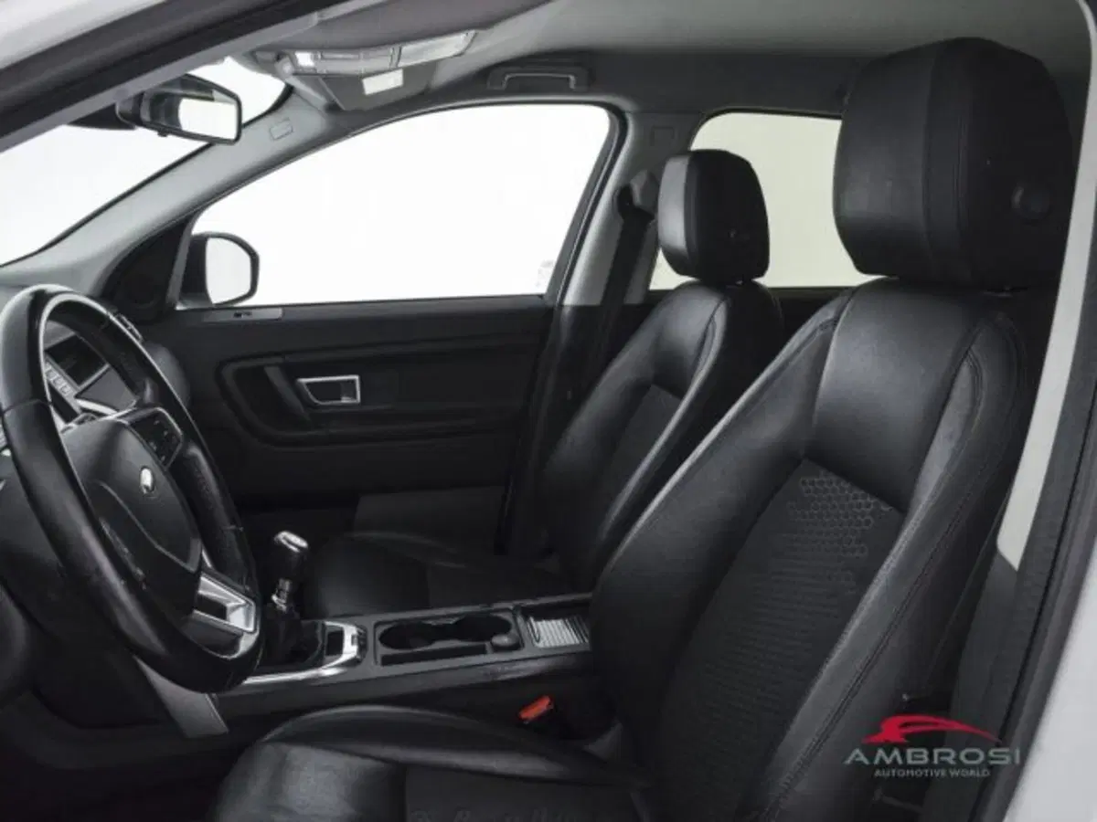 Land Rover Discovery Sport usata a Perugia (9)
