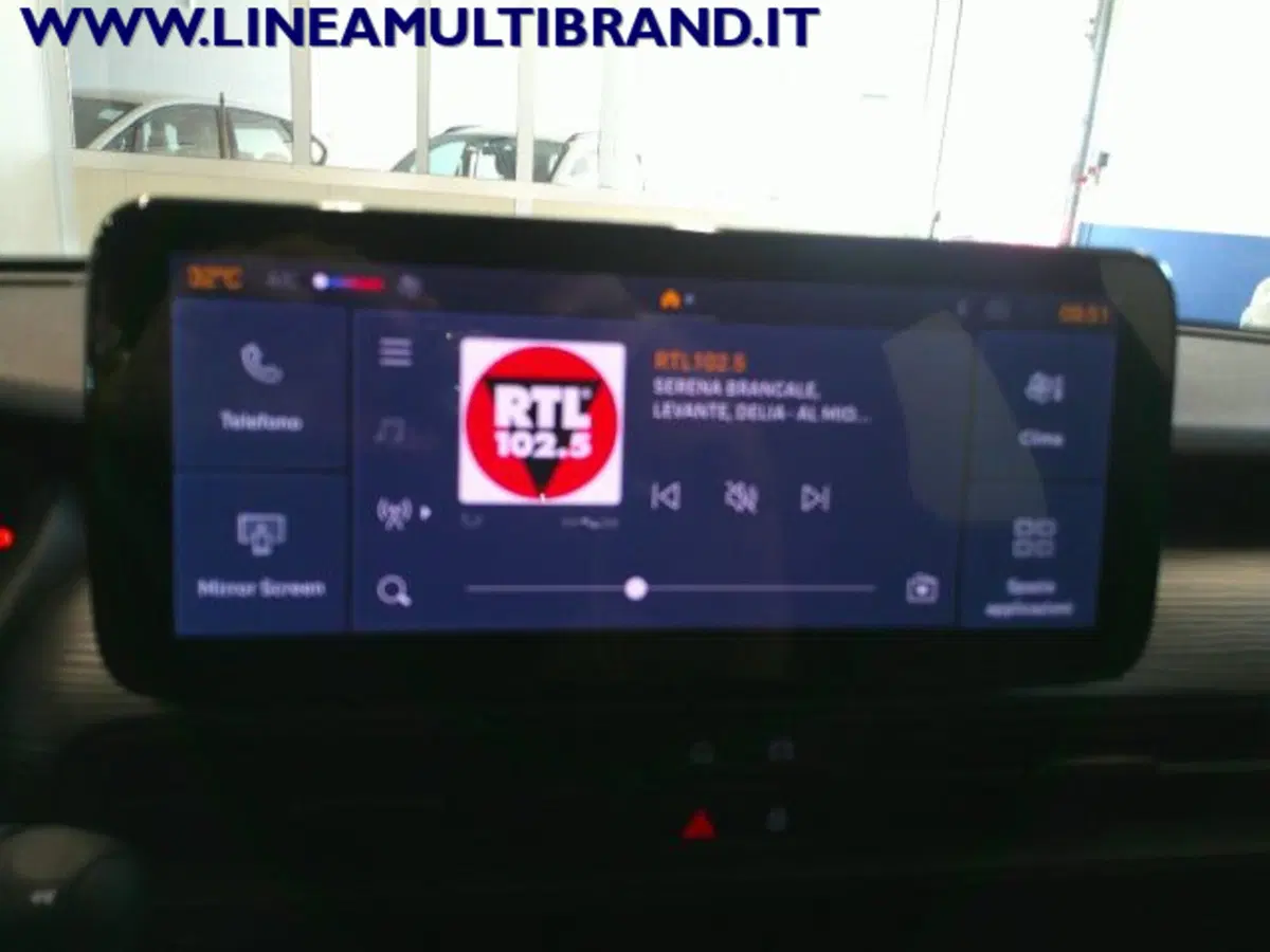 Jeep Avenger usata a Piacenza (11)