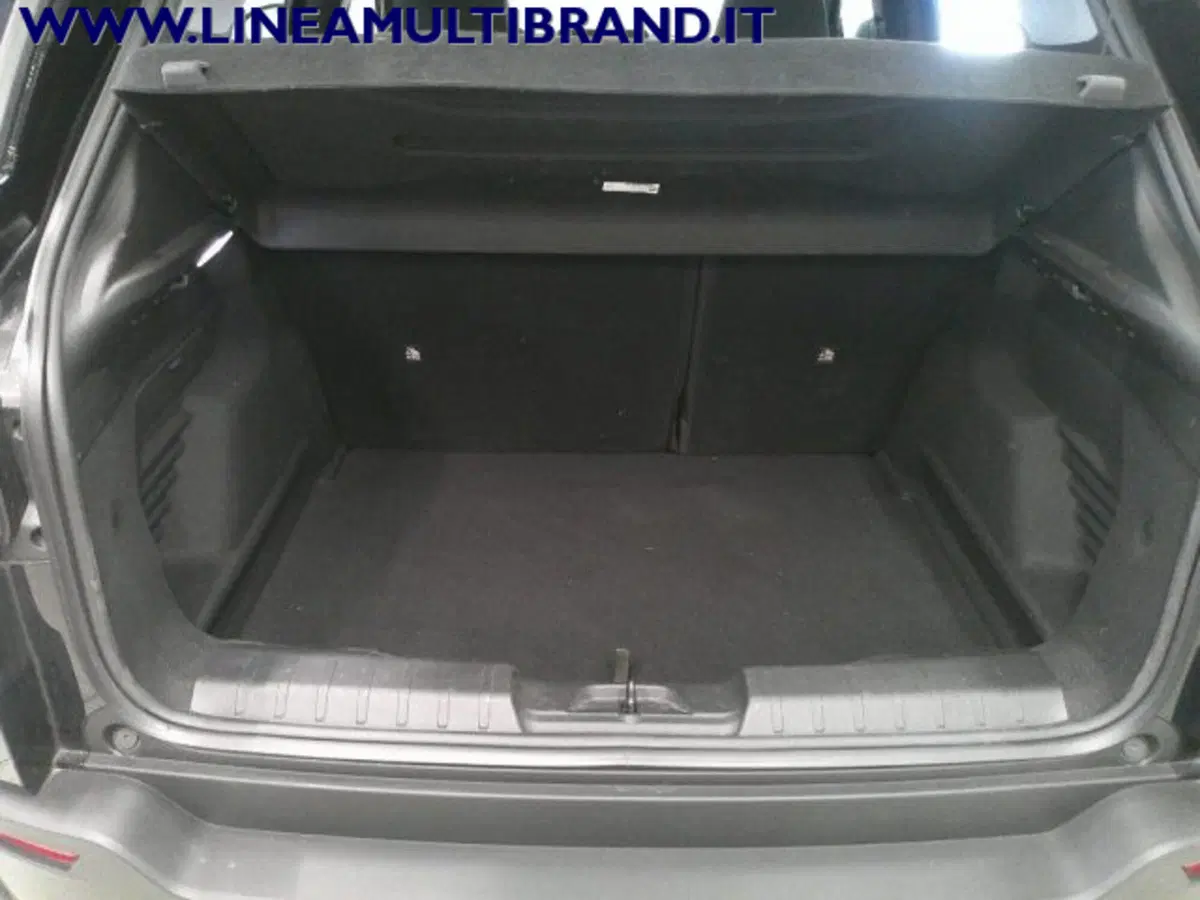 Jeep Avenger usata a Piacenza (6)