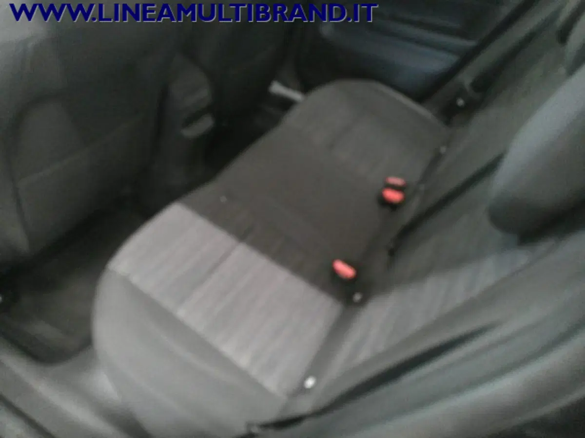 Jeep Avenger usata a Piacenza (7)