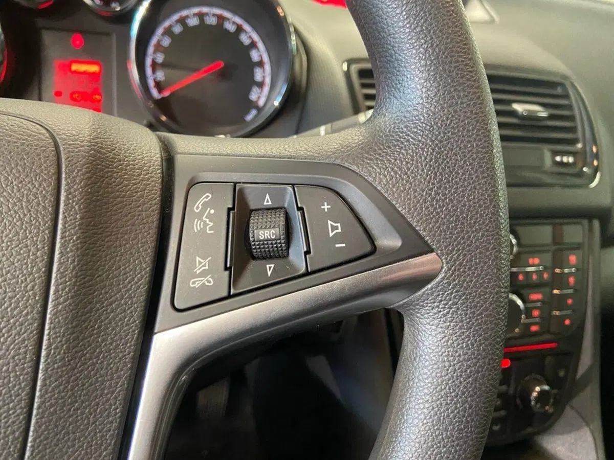 Opel Meriva usata a Torino (13)