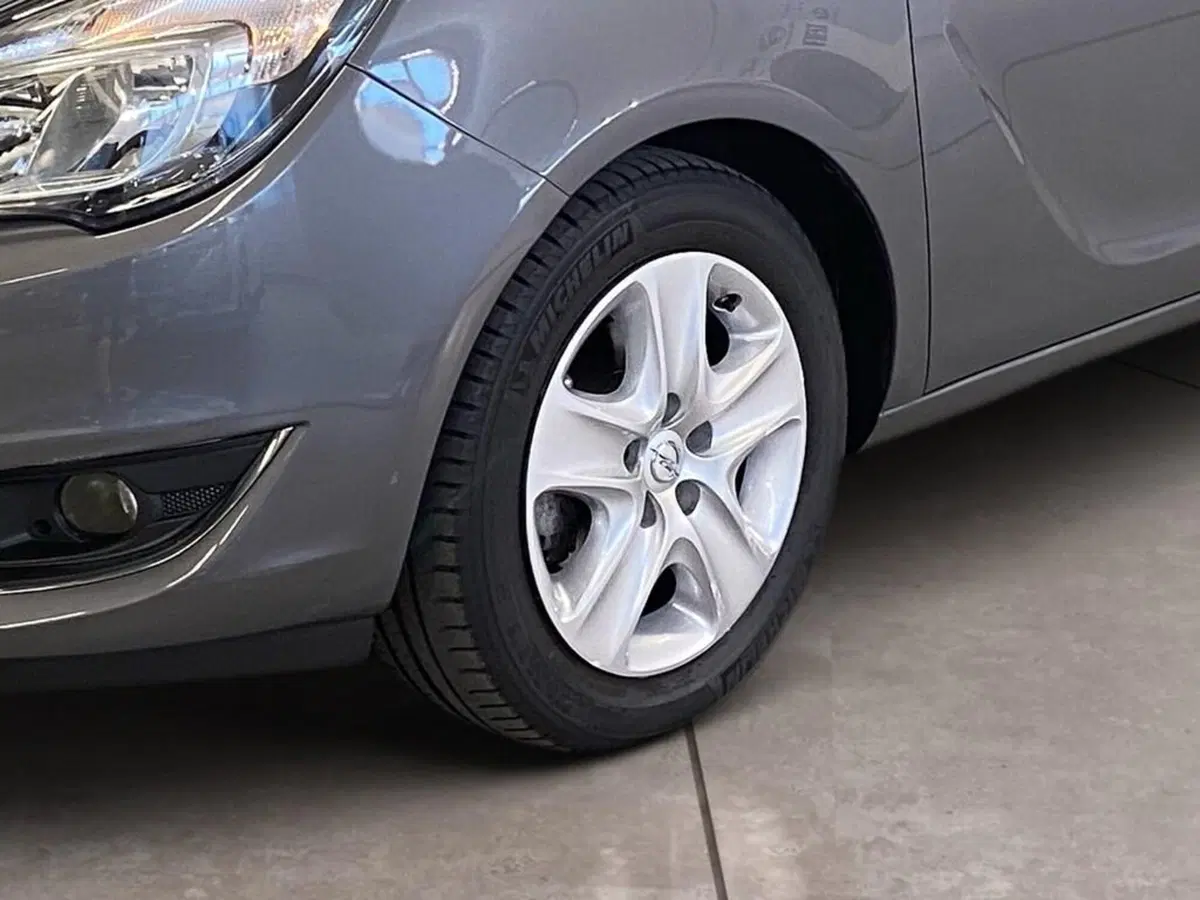 Opel Meriva usata a Torino (15)