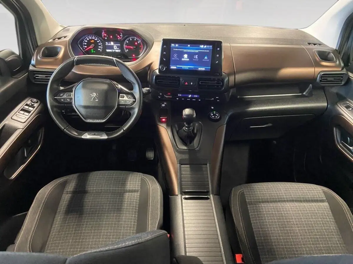 Peugeot Rifter usata a Torino (6)
