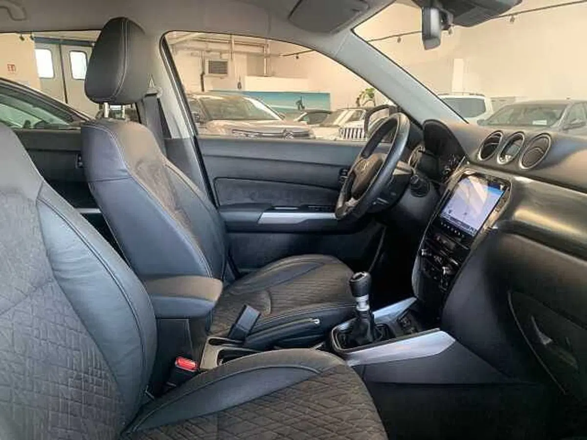 Suzuki Vitara usata a Venezia (13)