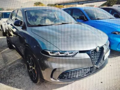 Alfa Romeo Tonale 1.5 hybrid Veloce 160cv tct7 del 2024 usata a Cesena