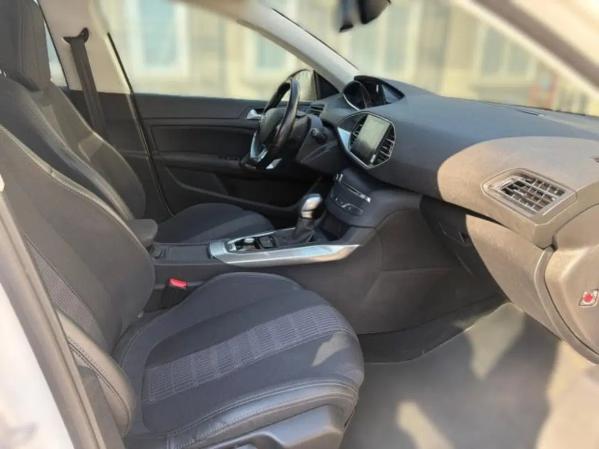 Peugeot 308 usata a Modena (5)