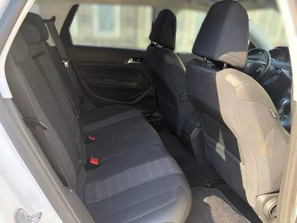 Peugeot 308 usata a Modena (6)