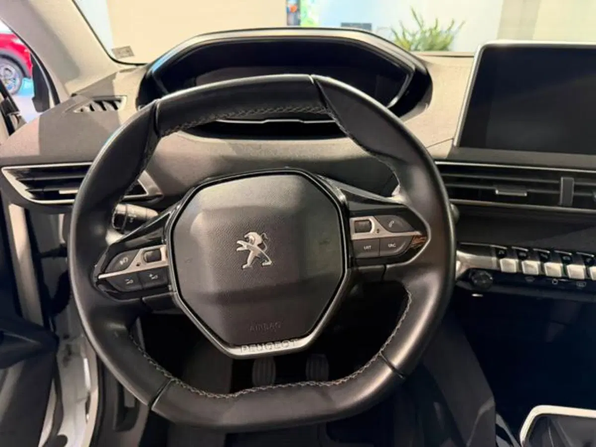 Peugeot 3008 usata a Salerno (14)