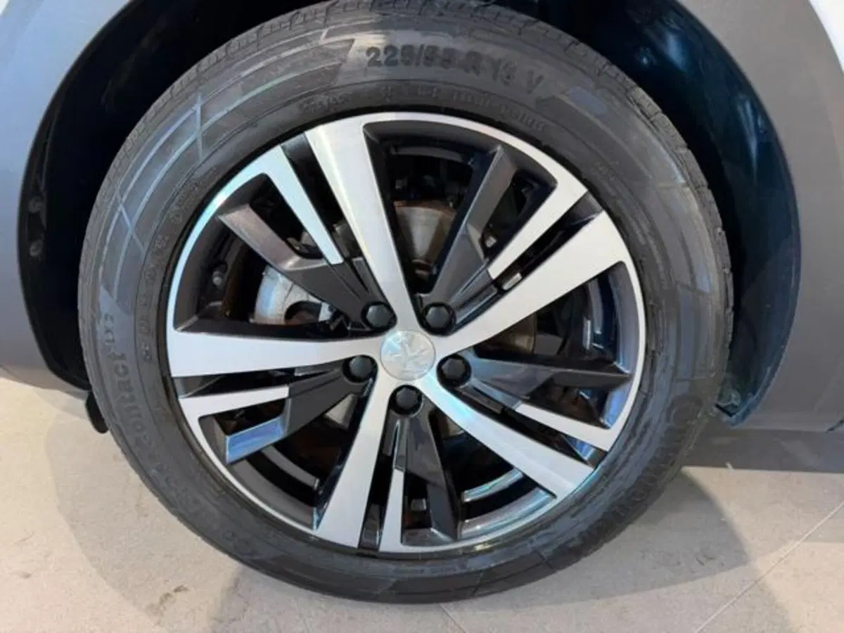 Peugeot 3008 usata a Salerno (9)